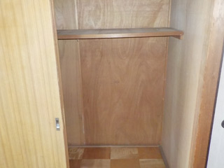 部屋3押入れのアフター