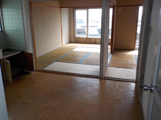 浴室入口のアフター