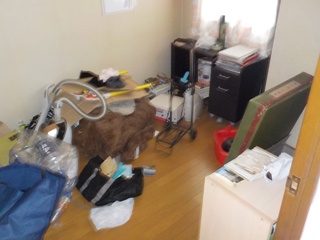 部屋2のビフォア