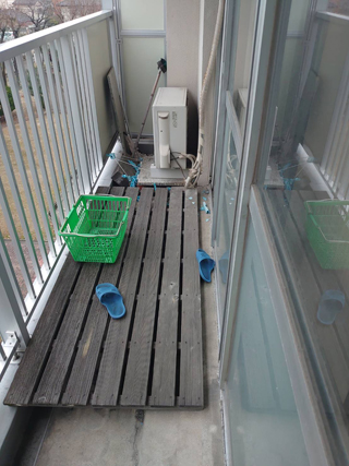 ベランダのビフォア