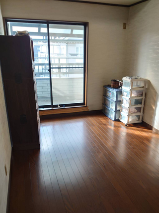 部屋5のビフォア