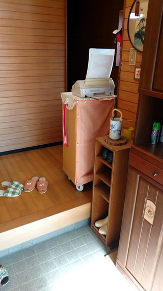 玄関のビフォア