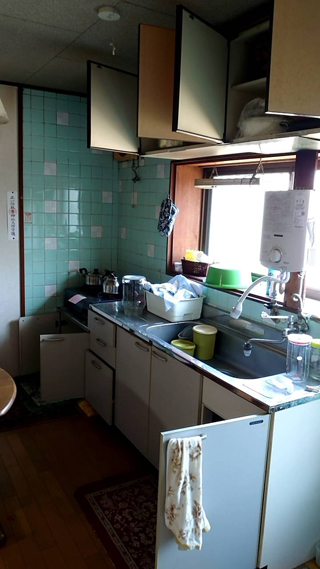キッチンのビフォア