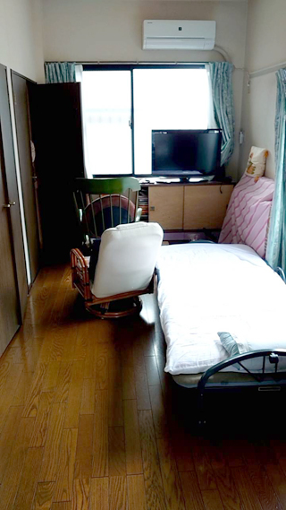 寝室のビフォア