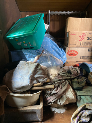 ２階部屋５のビフォア