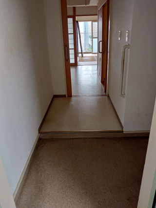 玄関廊下のアフター