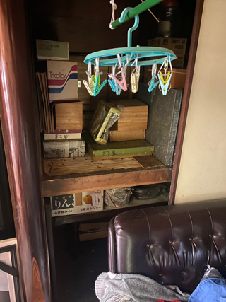 リビング押し入れのビフォア