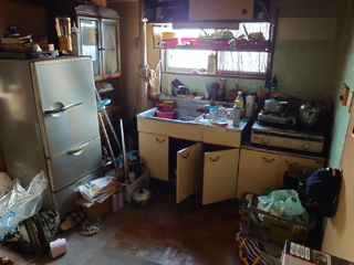 キッチンのビフォア