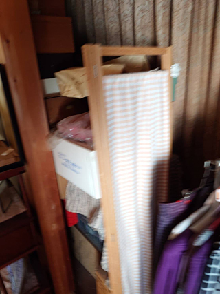 部屋２の縁側のビフォア