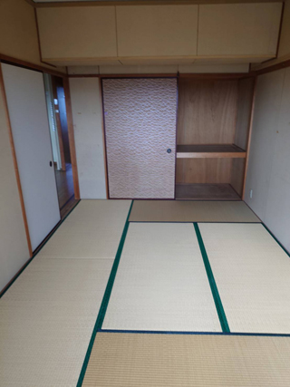 部屋4押し入れのアフター