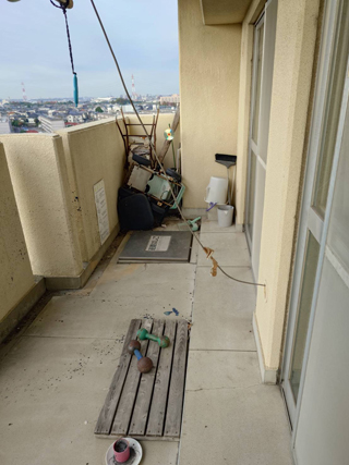 ベランダ1のビフォア
