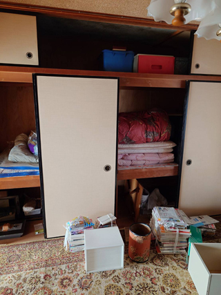 部屋3押し入れのビフォア