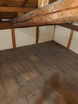 屋根裏のアフター