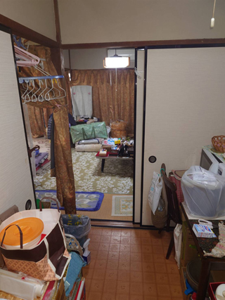 キッチンから部屋２のビフォア