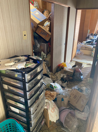 廊下のビフォア