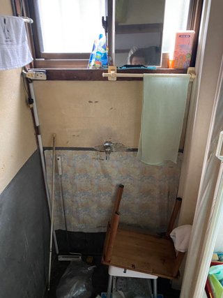 脱衣所のビフォア