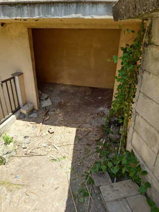 車庫下倉庫入口のアフター