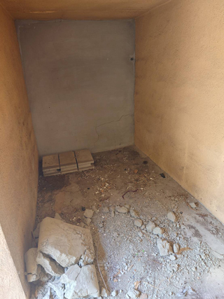 車庫下倉庫入口のアフター