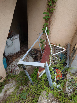 勝手口前のビフォア