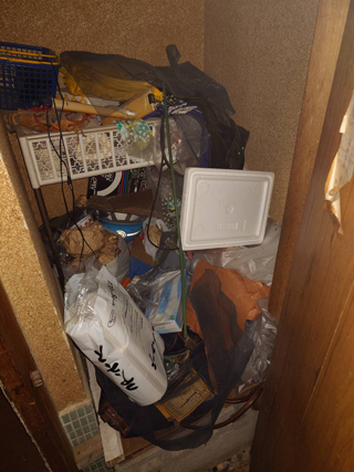 押し入れのビフォア