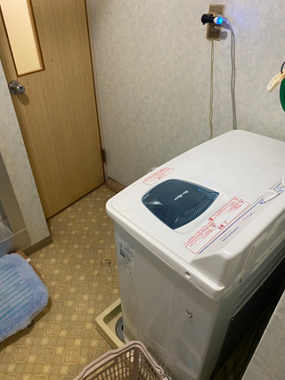 洗濯機置き場のビフォア