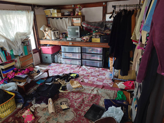 2階部屋3のビフォア