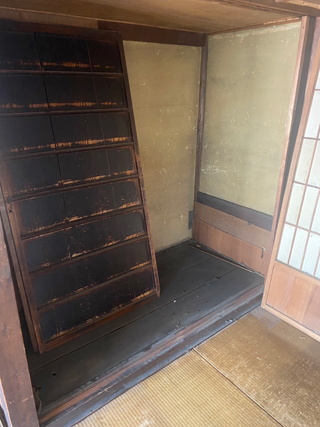 2階部屋4押し入れのアフター