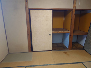 部屋1押し入れのアフター