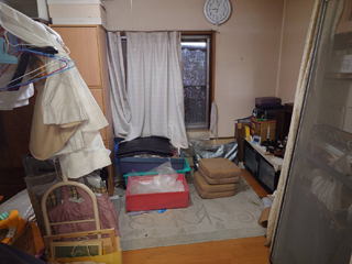 2階部屋4のビフォア