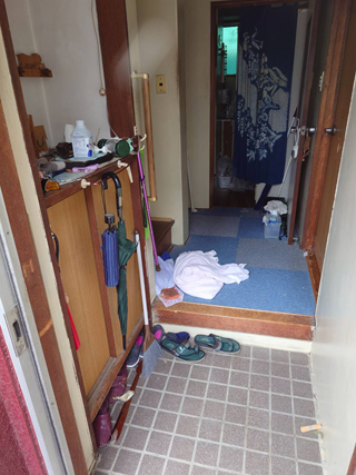 玄関のビフォア