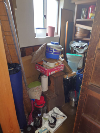 納戸のビフォア