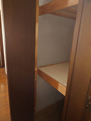 ２階廊下の収納のアフター