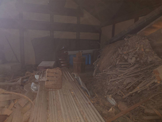 倉庫２階奥のビフォア