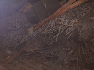 倉庫２階右手のビフォア