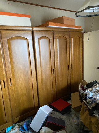 部屋２奥から左手のビフォア