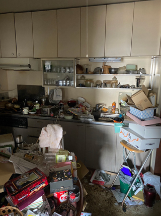 キッチン３のビフォア