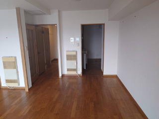 リビングからキッチンのアフター