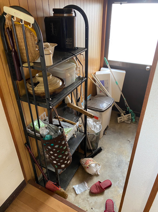 勝手口のビフォア