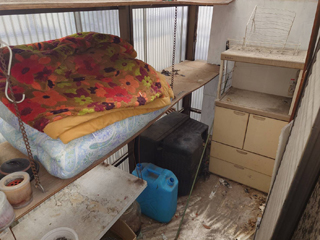 ダイニング外の収納のビフォア