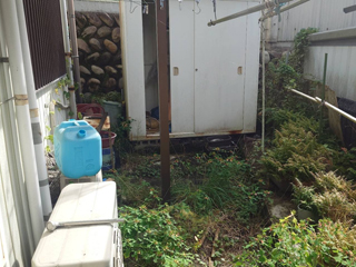 外の物置のビフォア