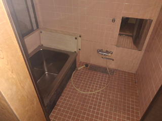 1軒目浴室のアフター