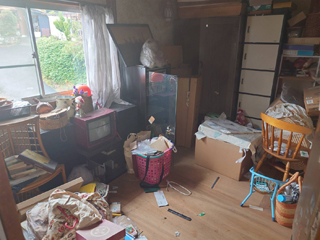 1軒目2階部屋4のビフォア