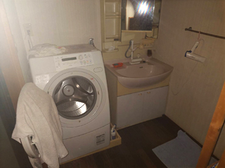 2軒目洗面のビフォア