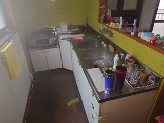 2軒目キッチンのビフォア