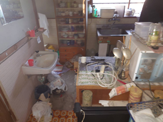 キッチンのビフォア