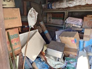 物置のビフォア