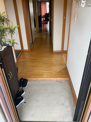 玄関のビフォア