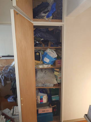 廊下収納のビフォア