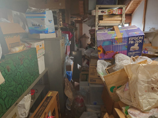 納戸左側のビフォア