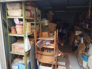 倉庫左手のビフォア